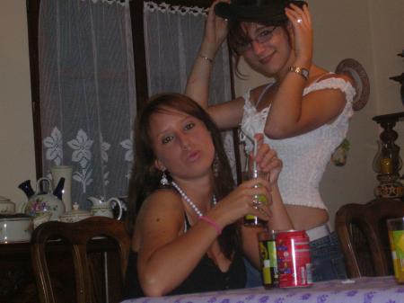 MoI fEaT LN...
